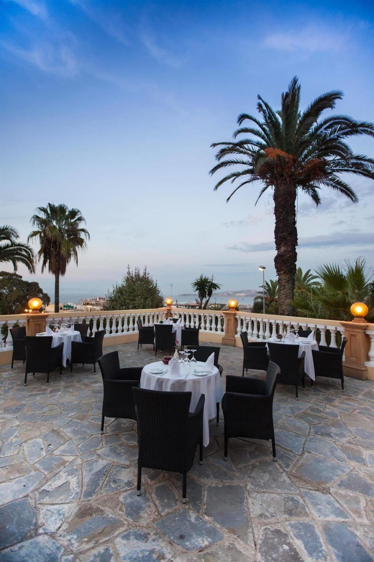 Grand Hotel Villa De France Tanger Ngoại thất bức ảnh The hotel's restaurant